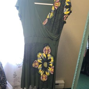 Desigual green dress with flowers